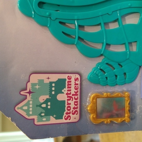 Disney The Little mermaid Ariel's grotto storytime stacker play set toy in box - Picture 5 of 7